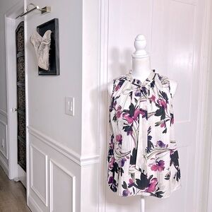 DKNY Womens Sleeveless Pleated Floral Top Size M Relaxed Fit Tie Neck Summer